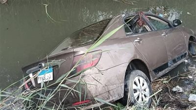 مصرع أحد ضحايا سقوط سيارة داخل ترعة بالبدرشين بسبب السرعة الزائدة 