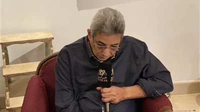 محمود سعد يروي لحظة دفن والدته: «شفتها كأنها طفل داخل القبر»
