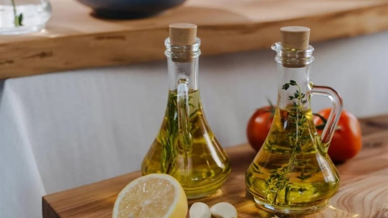 زيت الزيتون أم الزيوت