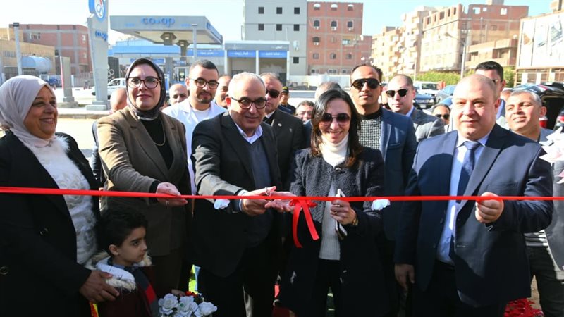 محافظ البحيرة ورئيس
