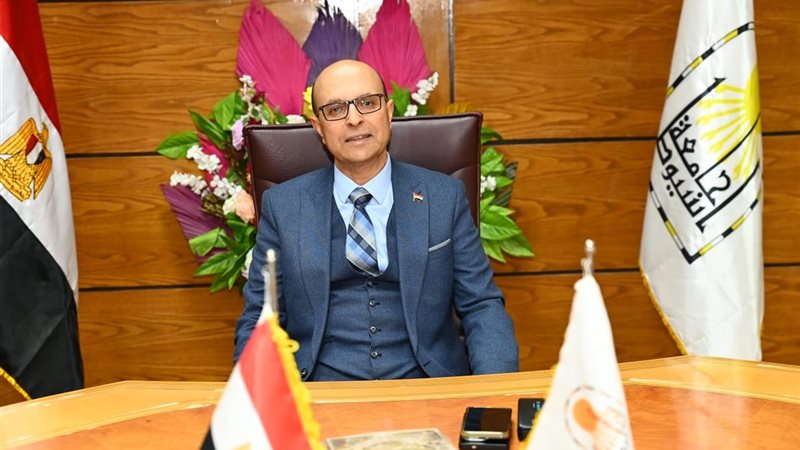 رئيس الجامعة
