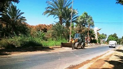 إزالة التعديات وإستكمال أعمال النظافة بمدن إدفو والبصيلية والسباعية شمال أسوان