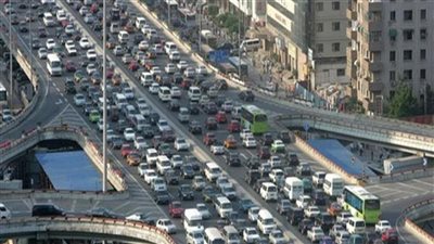 إصلاحات بالفواصل..كشف حقيقة فيديو تكدسات مرورية بكوبرى أكتوبر 