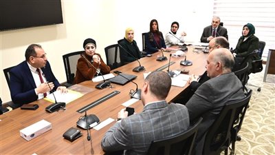 الحكومة تعلن استمرار التأمين الصحي لعمال شركة النصر للأصواف 