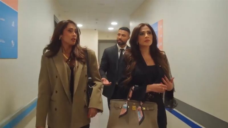 ياسمين عبدالعزيز