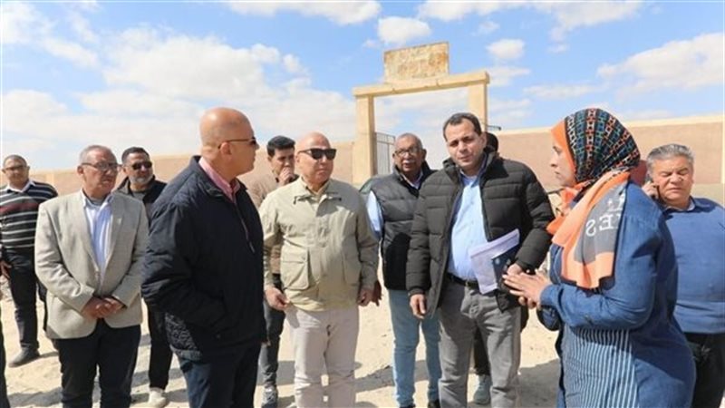 نائب الإسكان يجري