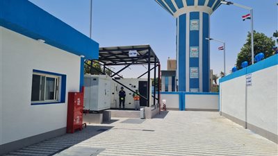 السيطرة على تسريب خط مياه قطر 1200 مم بكوم العرب في سوهاج 