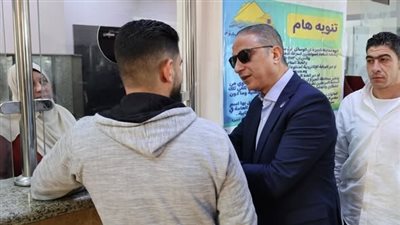 نصار يفاجئ المراكز التكنولوجية في الوراق للتأكد من إنجاز طلبات المواطنين