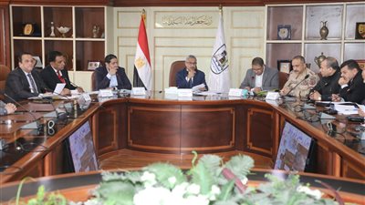تحرير 4987 عقد تقنين أراضى ورفع 311 اشغال متنوع ببنى سويف