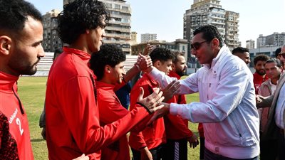 وزير الشباب والرياضة ومحافظ الإسكندرية يتفقدان الأولمبي المصري