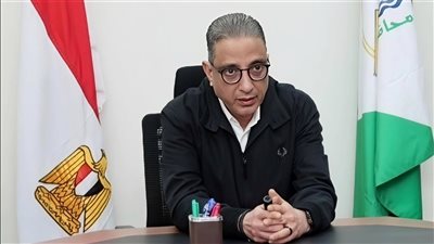 محافظ الجيزة يناقش الموقف العام لسوق الجملة بمدينة السادس من أكتوبر