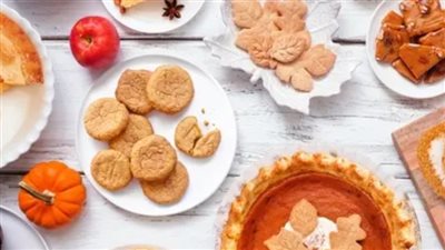 ماذا يحدث لضغط الدم عند تناول الحلويات والسكريات قبل النوم مباشرة