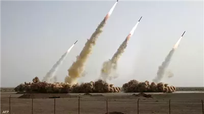 إيران: إطلاق صواريخ على القاعدة الأمريكية في الكويت
