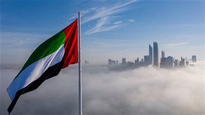 طقس الإمارات اليوم.. جو غائم مع احتمالية هطول أمطار متفرقة