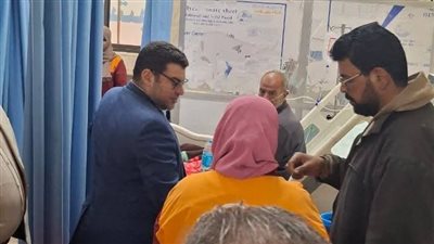 جولة مفاجئة من قيادات صحة المنوفية لمتابعة الانضباط بمستشفى صدر شبين الكوم 