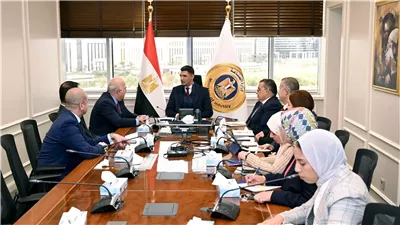 وزير الصناعة يبحث مع بولاريس التركية خطط التوسع وجذب استثمارات جديدة