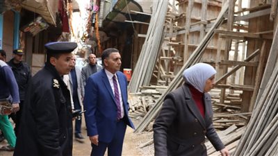محافظ القليوبية يفاجىء الخصوص ويتخذ الإجراءات القانونونية ضد المبانى المخالفة