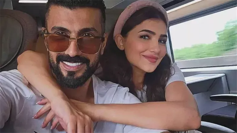 محمد سامي وزوجته