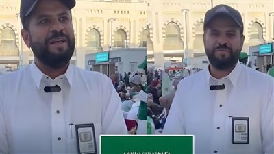 شاب سعودي لم يفطر مع عائلته منذ 25 عام ليوزع وجبات الإفطار على الصائمين