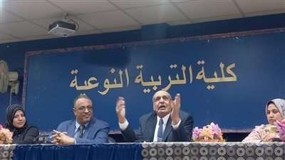 جامعة قنا تنظم ندوة بعنوان 