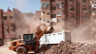 بتوجيهات محافظ أسوان استمرار أعمال النظافة والتجميل 