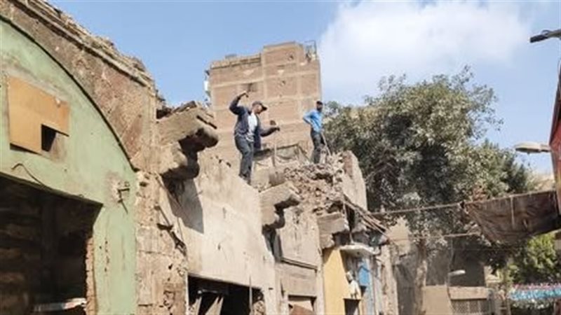 جانب من عملية الهدم