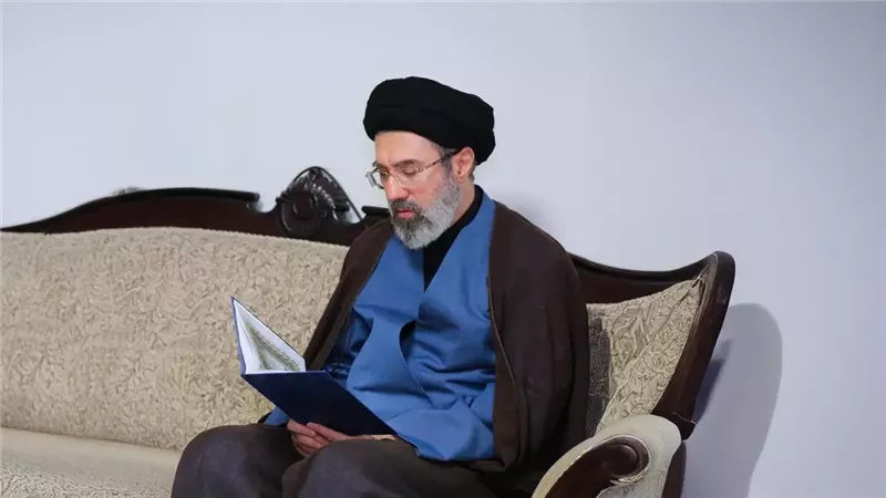 مجتبى خامنئي 