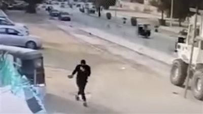 الداخلية تكشف ملابسات فيديو رشق شخص بالحجارة بالقاهرة