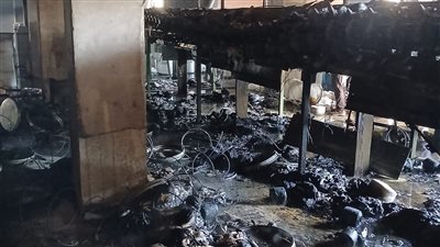 محافظ القليوبية يتابع جهود السيطرة على حريق مصنع نسيج بحي غرب دون إصابات