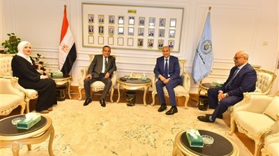 محافظ أسيوط يستقبل قيادات النيابة الإدارية ويؤكد التعاون لترسيخ النزاهة