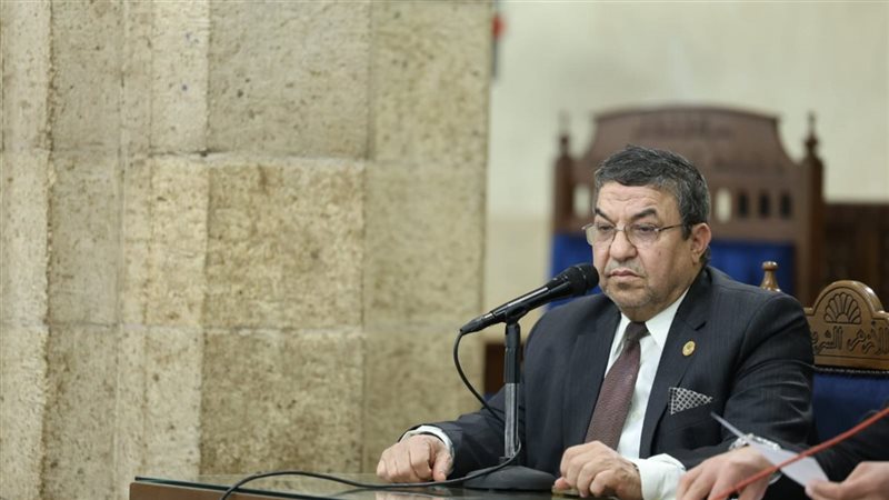 الدكتور عبدالله عزب