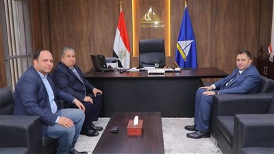 تعزيز التعاون بين محافظة دمياط وجهاز الإحصاء لدعم الخطط التنموية