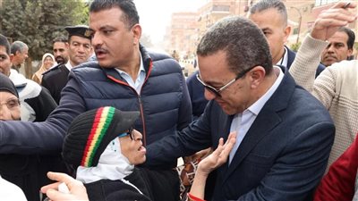 محافظ المنوفية يتفقد عيادة التأمين الصحي لمتابعة انتظام سير العمل