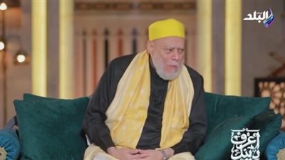 هل يفطر العامل إذا كان عمله شاقا؟.. علي جمعة يوضح الحكم
