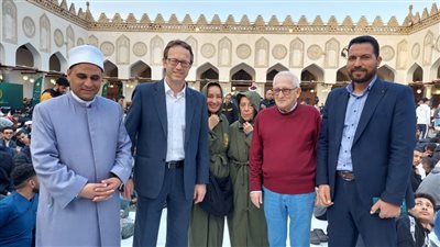 سفيرا إسبانيا وإندونيسيا يحضران إفطار «بيت الزكاة» بالجامع الأزهر