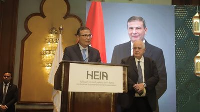 وزير الزراعة يستعرض نجاحات وطفرة الصادرات الزراعية المصرية في 2025