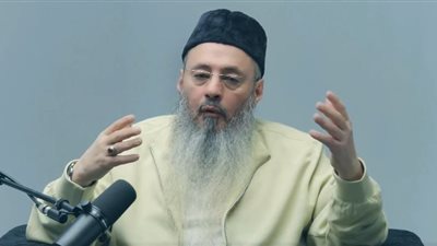 سر اللحظات الأخيرة.. هل يرى الميت مقعده قبل الوفاة؟ أيمن عبد الجليل يجيب