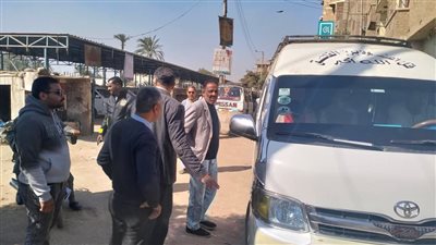 جولات ميدانية مكثفة في قوص لضبط تعريفة المواصلات بعد زيادة أسعار الوقود