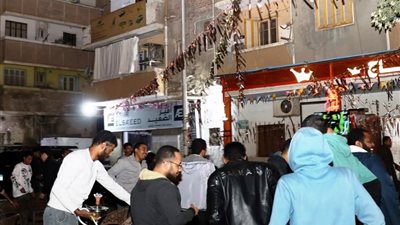 حملات لرفع للإشغالات والباعة الجائلين بالأسواق والمناطق السكنية بأسوان
