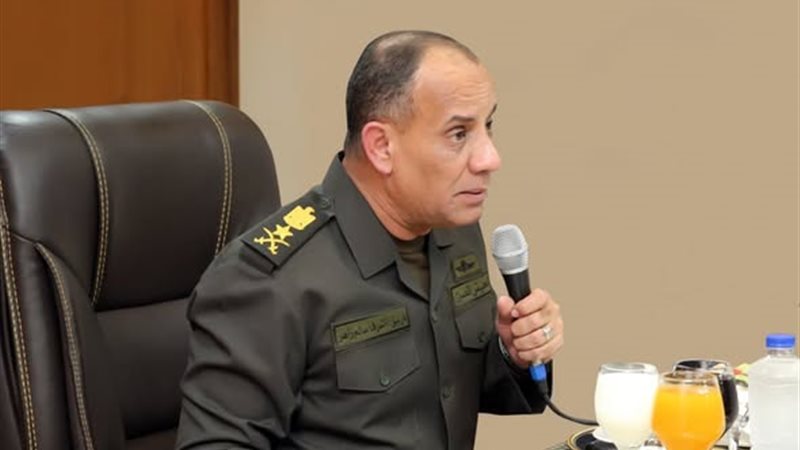 وزير الدفاع والانتاج
