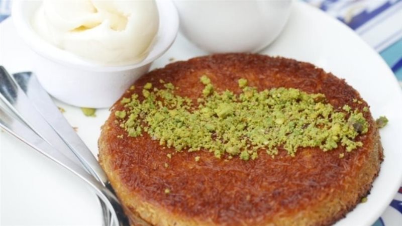 كنافة نابلسية بالقشطة