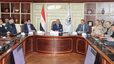 محافظ بنى سويف يشدد على تسريع وتيرة العمل بمشروعات «حياة كريمة»