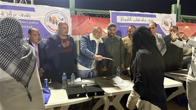 أحمد جبيلي يكرم حفظة القرآن ويحضر دورة رمضانية لأبناء الواحات