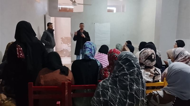 ندوات توعوية عن حقوق
