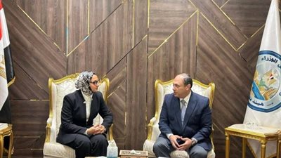 رئيس تنمية الصعيد يبحث تعزيز التعاون ودعم المشروعات التنموية بالوادي الجديد