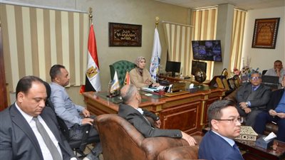 السويس الجديدة تجذب اهتمام الشركات الاستثمارية لبحث تنفيذ مشروعات جديدة