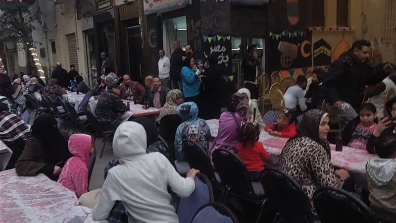 مائده إفطار العلواية