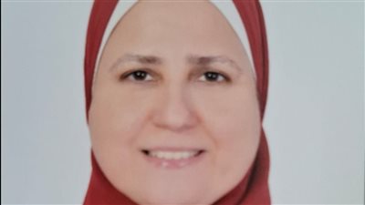 رئيس جامعة القاهرة يعلن صدور القرار الجمهوري بتعيين الدكتورة جاله العزب عميدًا