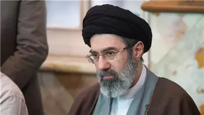 الخارجية الإيرانية: لا مشكلة لدى الزعيم الأعلى الجديد