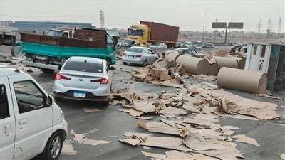 مصرع شخص إثر إنقلاب سيارة نقل بعد إصطدامها بأخرى ملاكى أعلى الأوسطى 